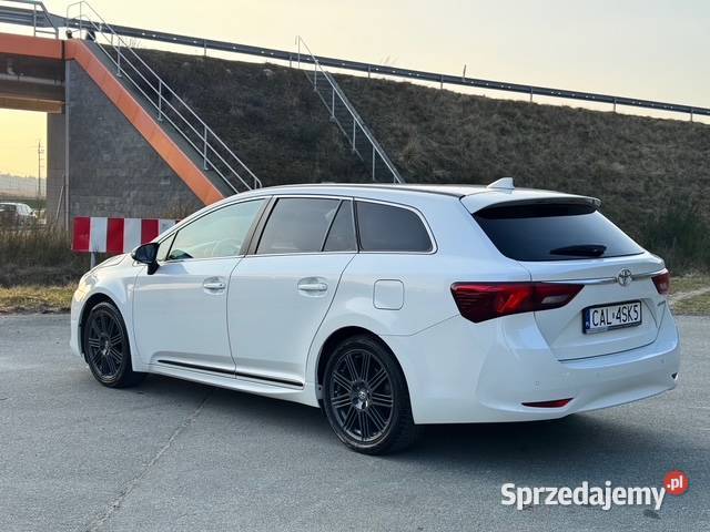 Avensis 2018r 18 Polski salon Serwis Kamera Rok produkcji 2018 Toruń