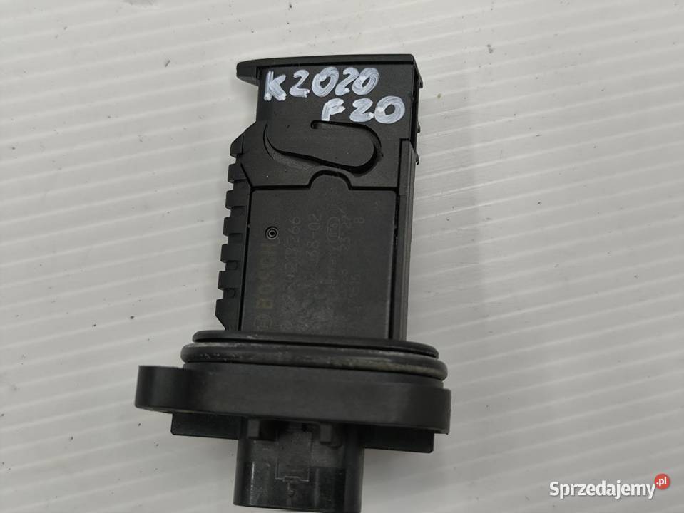 PRZEPŁYWOMIERZ POWIETRZA BMW F20 F21 116i