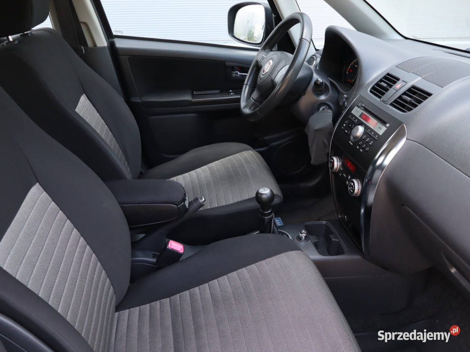 Fiat Sedici 16 Rok produkcji 2011 Piaseczno sprzedam