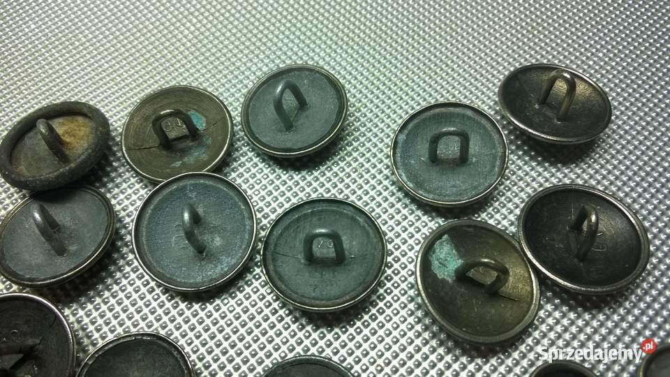 Guziki wojskowe orzeł bez korony PRL 18 mazowieckie Warszawa