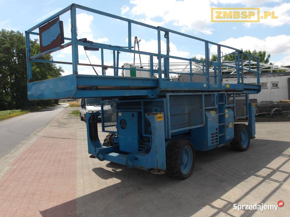 Podnośnik nożycowy spalinowy 4x4 Genie GS4390RT nie sprzedam