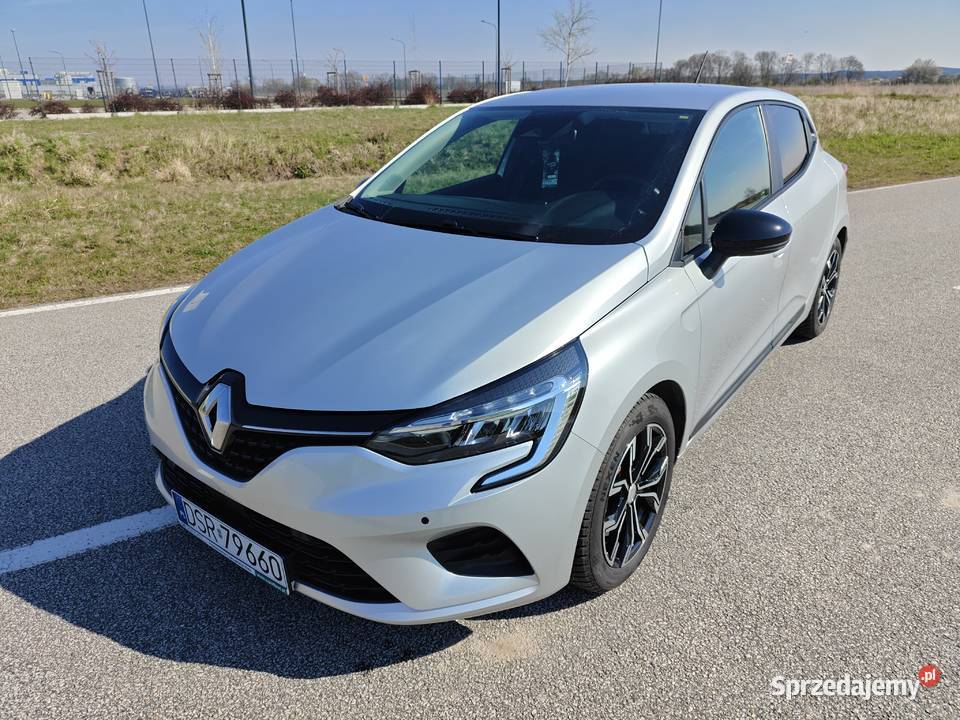 Renault Clio 5 10tce 2022r Środa Śląska
