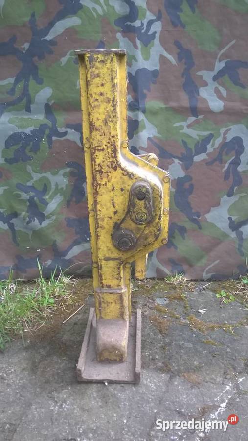 Lewarek kolejowy 5t Radom sprzedam