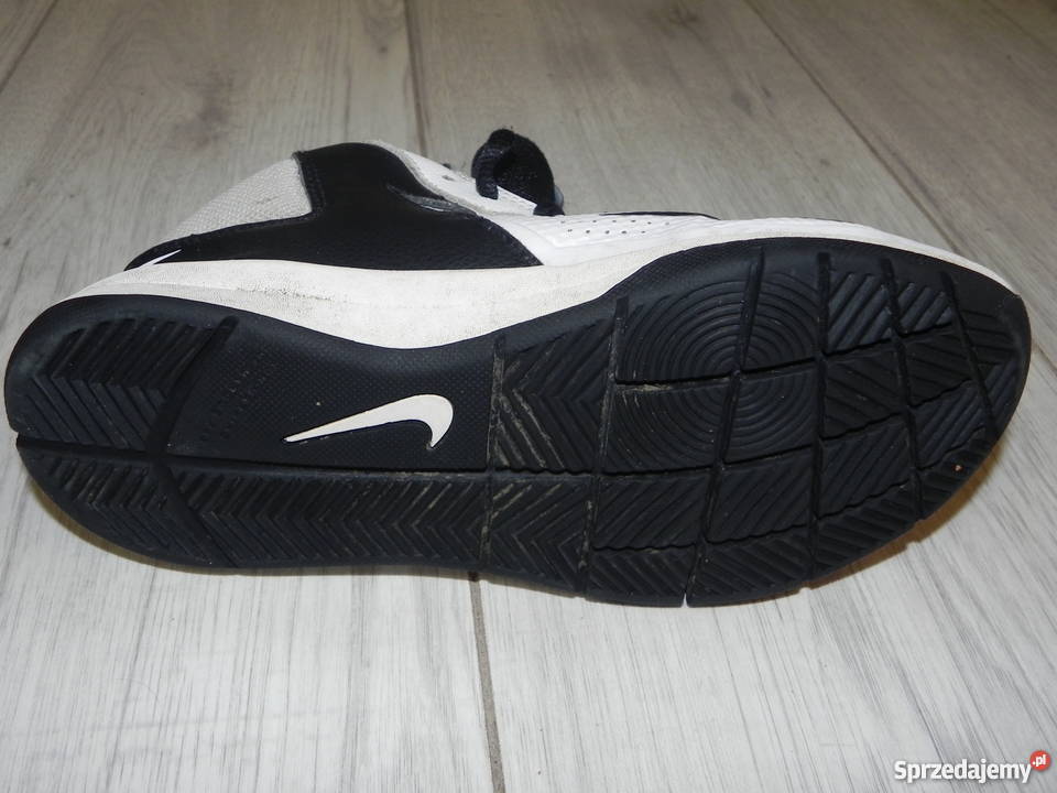Sprzedam buty marki Nike Team Hustle D7 rozmiar Nike Bydgoszcz