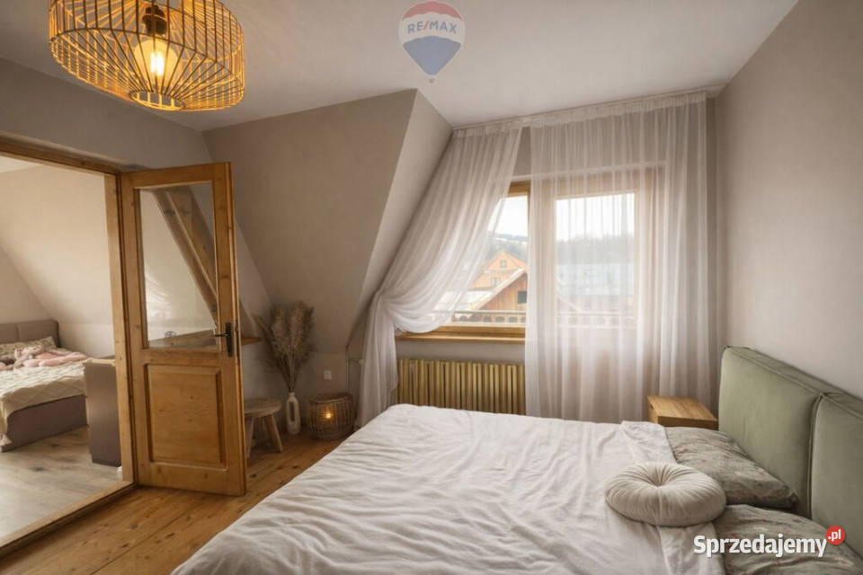 DOM W CENTRUM CZARNEJ GÓRY Z WIDOKIEM NA TATRY Czarna Góra