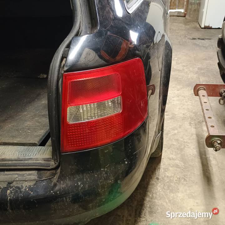 Lampy tylne Audi A6 C5 kombi Bychawa