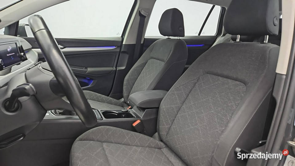 Volkswagen Golf VIII 20 TDI Life Z Polskiego 207000km