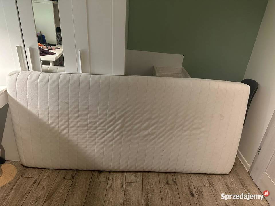 Sprzedam łóżko Wilcza