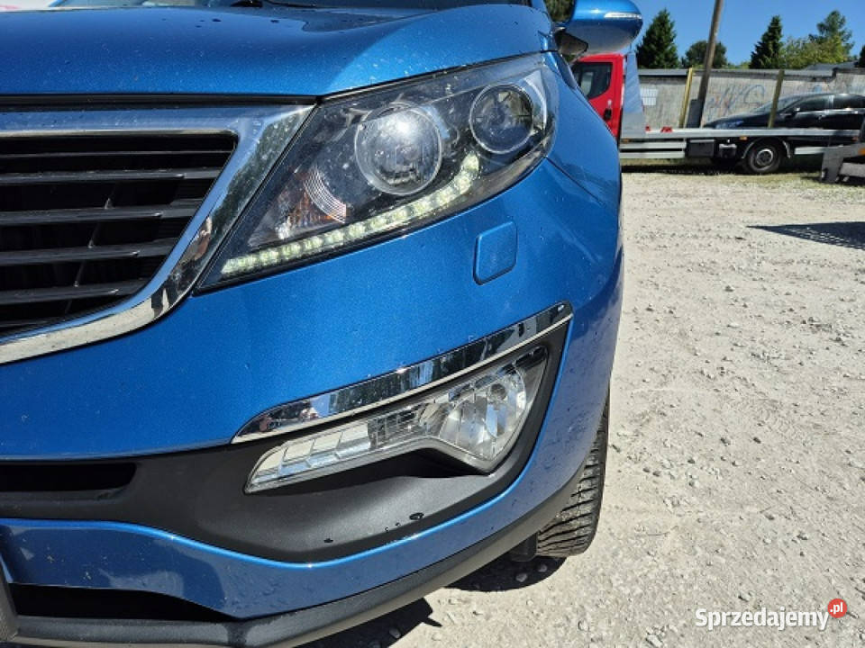 Kia Sportage 20Td Skóra 4x4 Idealny III 20102015 niebieski