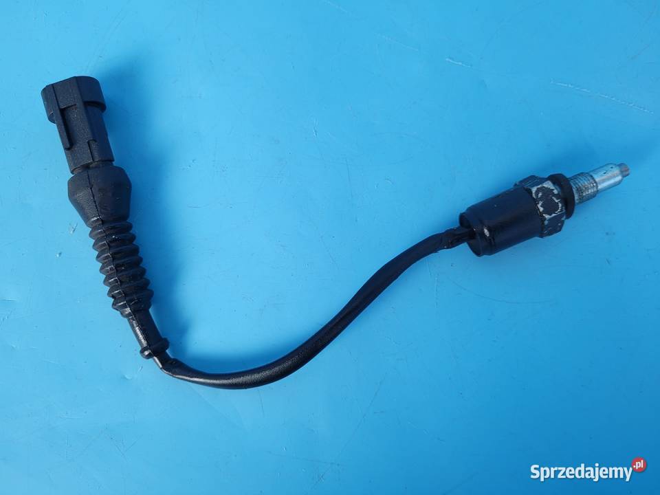 DEUTZFAHR 6130 TTV WŁĄCZNIK 27659402010 3 SZTUKI Kolno