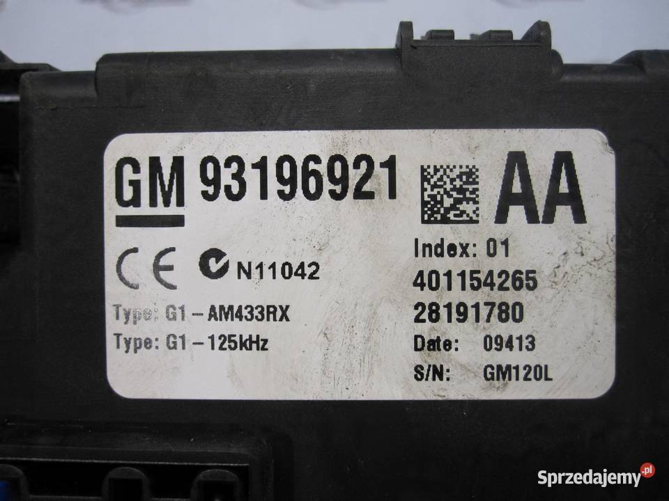OPEL CORSA D skrzynka bezpieczników 93196921 świętokrzyskie