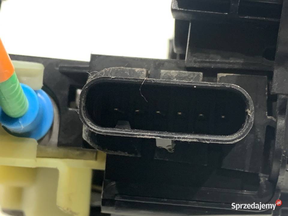 ZAMEK DRZWI PRAWY PRZÓD BMW G30 SedanLimuzyna