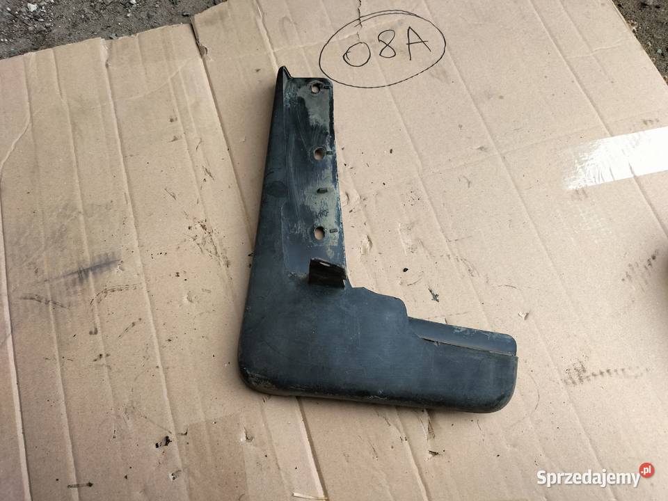 NISSAN XTRAIL T31 CHLAPACZ LEWY PRZÓD