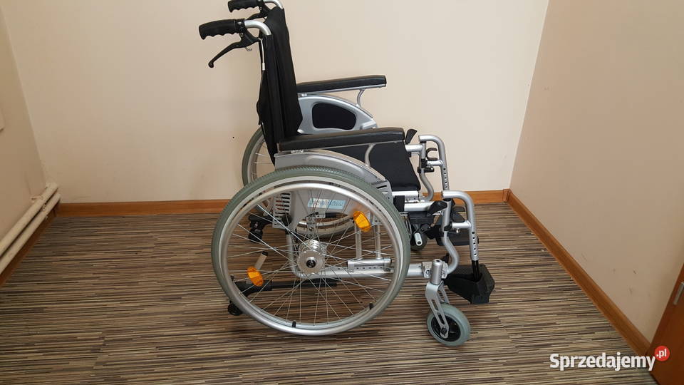 NOWY wózek inwalidzki Bischoff R2 revolution 46 Sprzęt rehabilitacyjny i ortopedyczny łódzkie Pabianice sprzedam