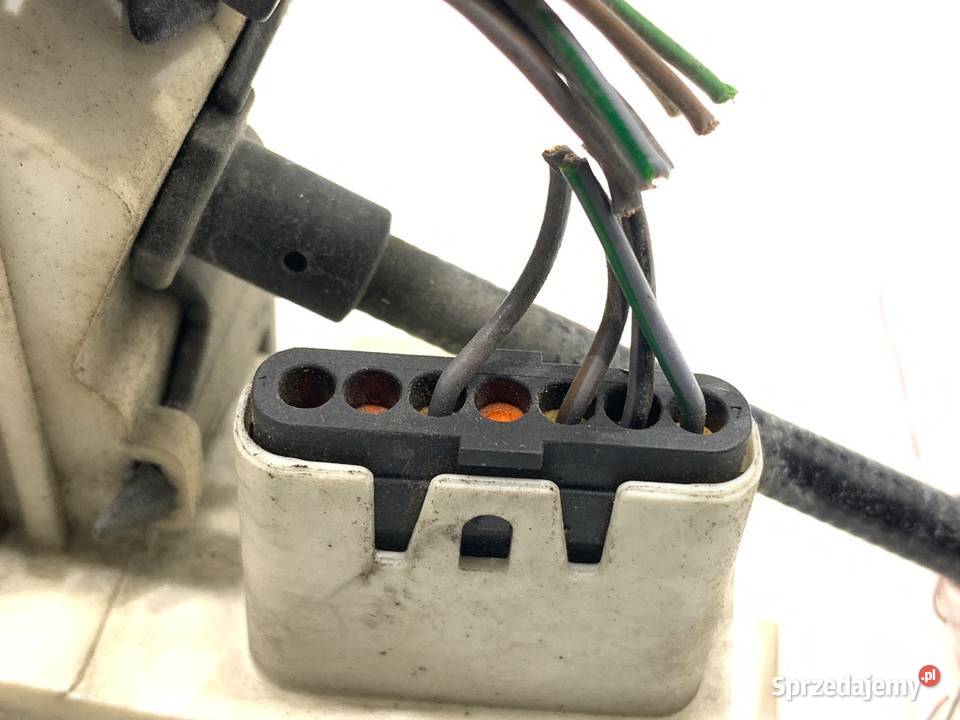 ZAMEK DRZWI LEWY PRZÓD MERCEDES W169 Hatchback sprzedam