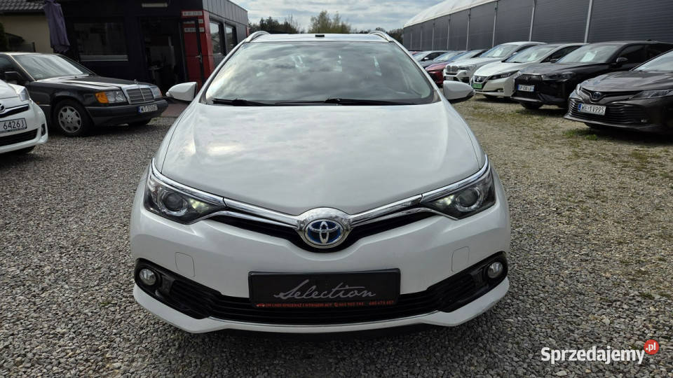 Toyota Auris 18 HSD 136 PDC Serwisowany Kamera nawigacja mazowieckie Otwock Mały