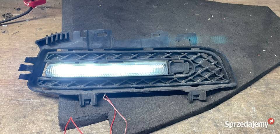 MERCEDES W207 KRATKA PRAWA LED PRAWY A2078800424 Międzychód