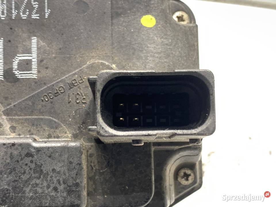 ZAMEK DRZWI PRAWY TYŁ OPEL ZAFIRA B Hatchback sprzedam