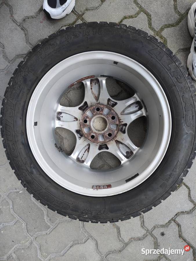Oryginalne felgi Audi 16 5x112 opony zimowe Samochodowe pomorskie