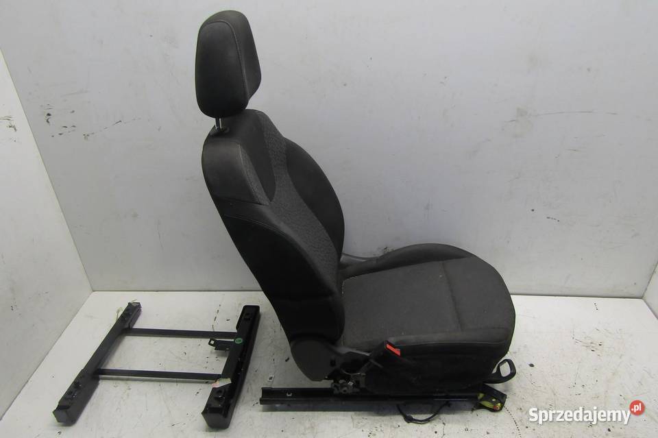 FOTEL KIEROWCY LEWY PRZÓD MOCOWANIE OPEL lubelskie sprzedam