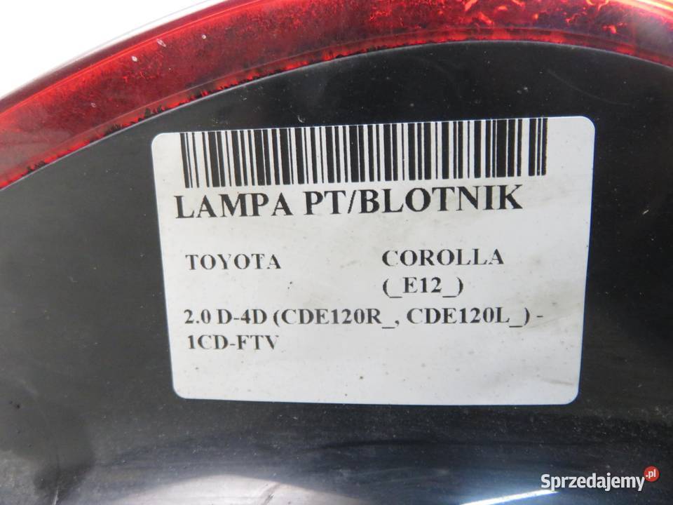 LAMPA PRAWA TYLNA TOYOTA COROLLA E12 8155002300 osobowe