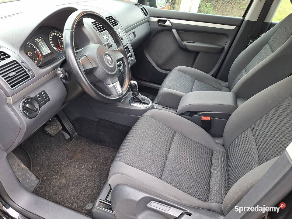 VW TOURAN 19 TDI 2013 7 osobowy diesel Raczyn
