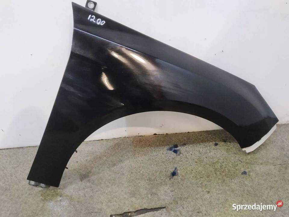 BŁOTNIK PRAWY PRZÓD FB Ford Focus Mk3 20102019 osobowe świętokrzyskie sprzedam