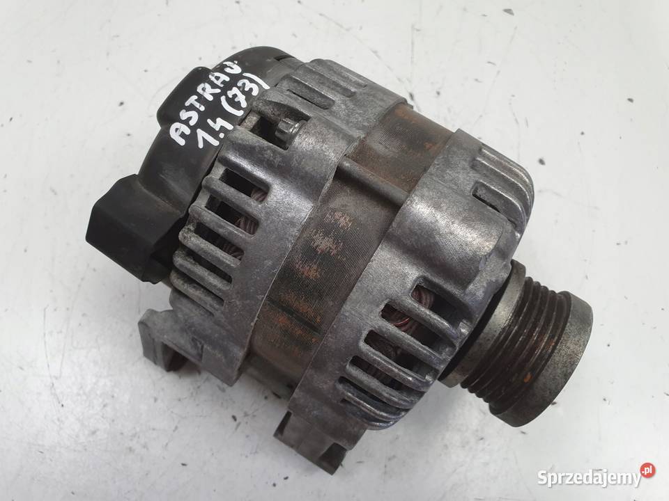 ALTERNATOR Opel Astra IV J 14 T turbo 13581885 osobowe Układ elektryczny silnika Części samochodowe Rudka