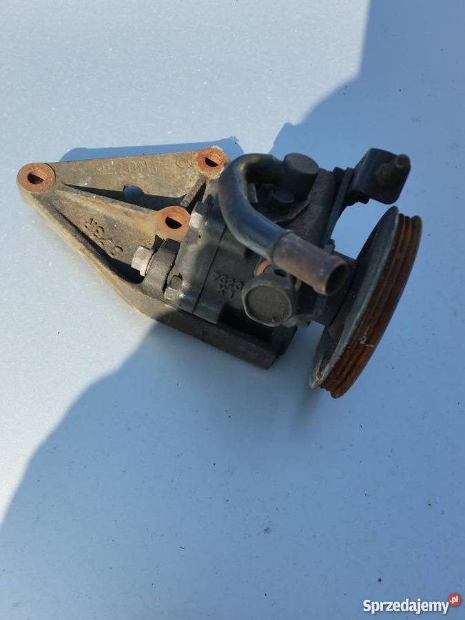 Pompa wspomagania kierownicy Nissan Silvia S12 Zalas sprzedam