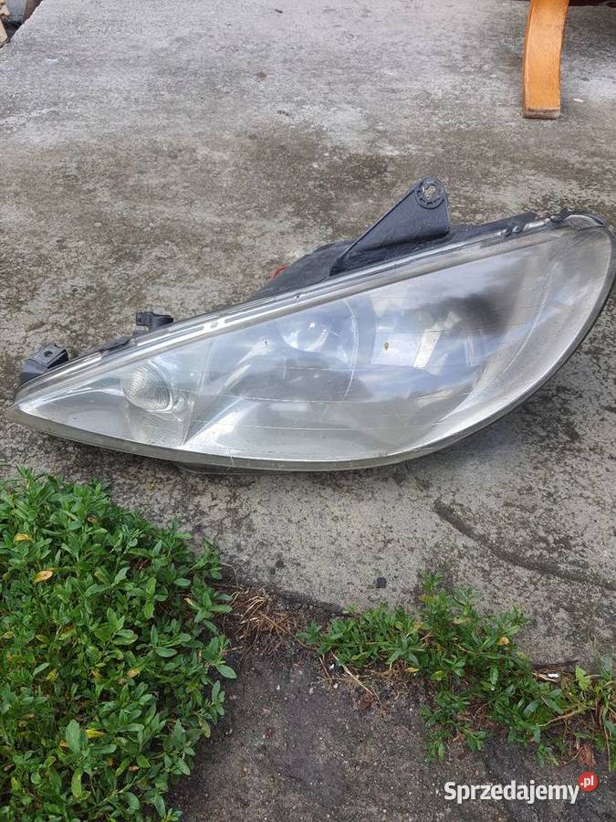 Lampa prawa Peugeot 206 osobowe Aleksandrów Łódzki