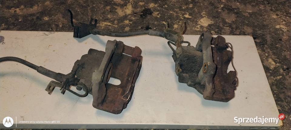 Przedni zacisk hamulcowy Audi A6 C5 Zaciski i jarzma