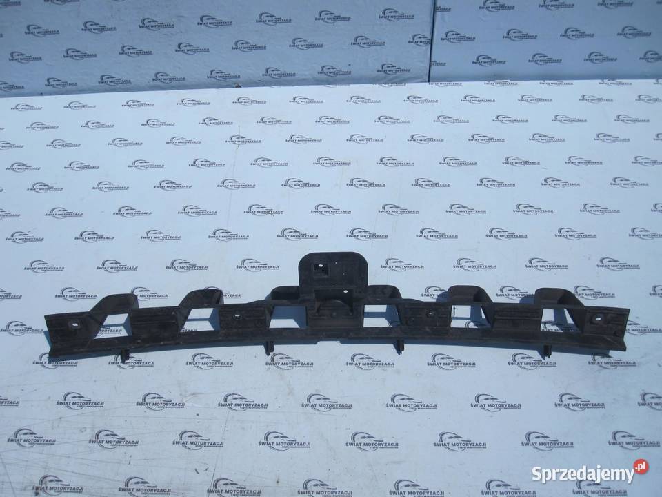 FORD FOCUS MK3 III 13r ślizg zderzaka tył