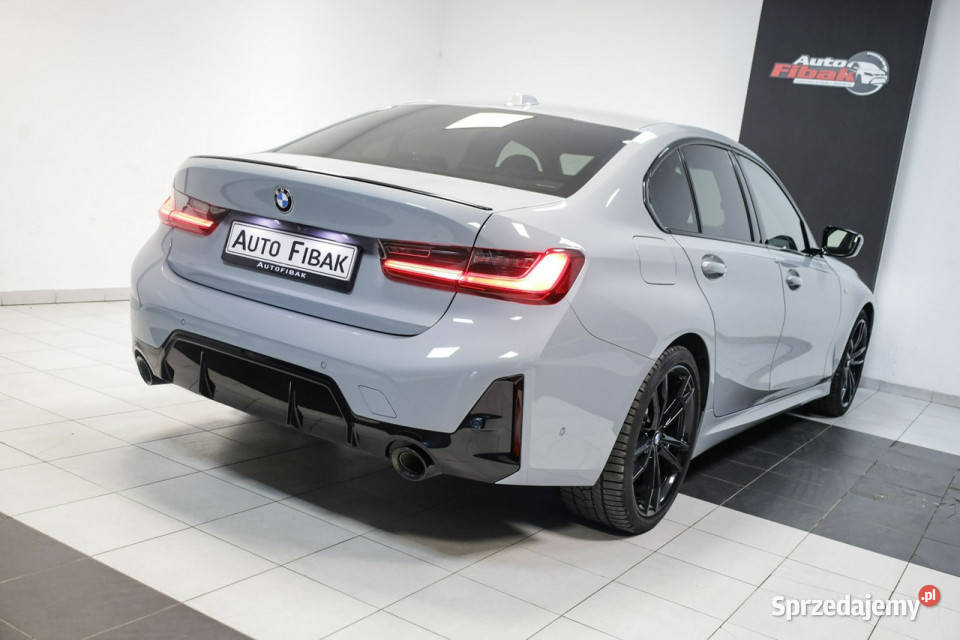 BMW 320 xDriveMPakietI Rej 2024Salon I światła do jazdy dziennej BMW Motoryzacja
