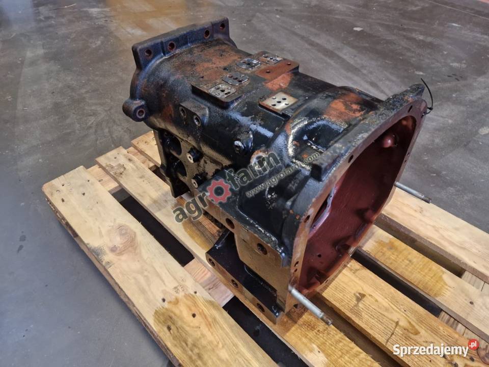 Obudowa skrzyni biegów Case Luxxum 120 110 100 Byków sprzedam