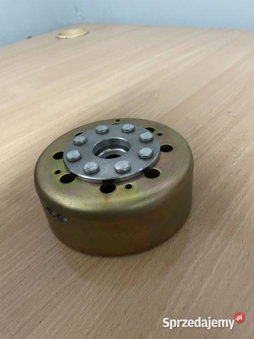 Nowe magneto piaggio hexagon 125 Poznań