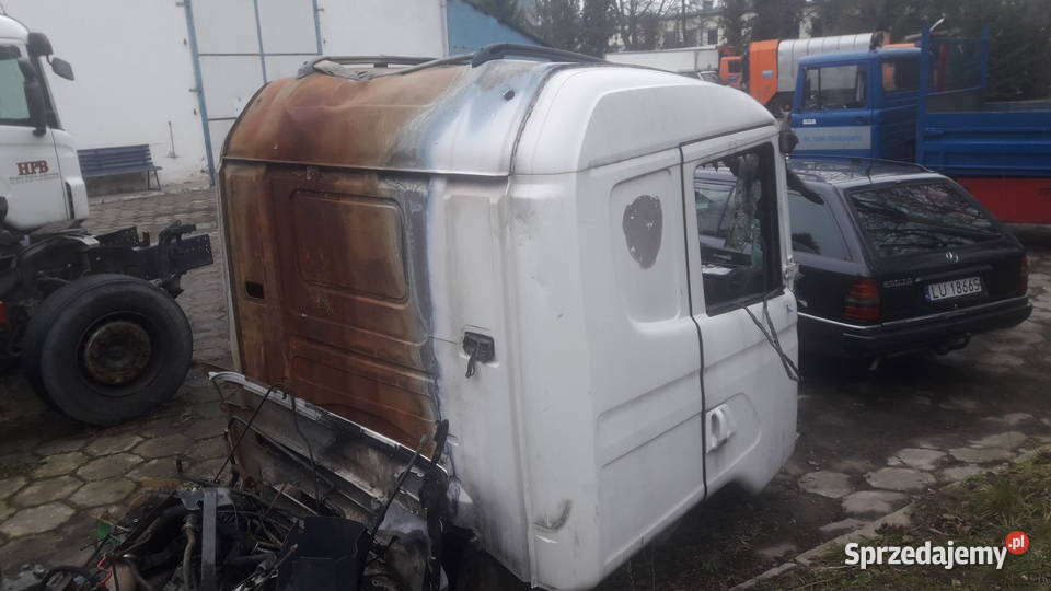 Kabina Scania R Rama uszkodzona goła blacha Pozostałe