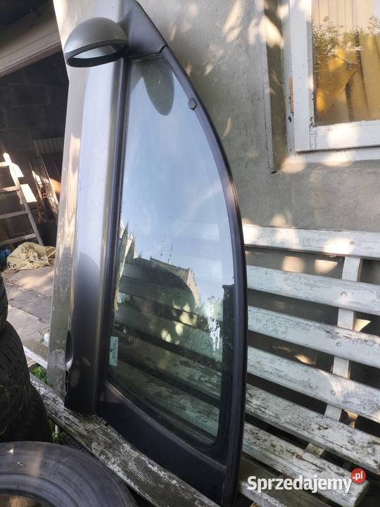 Alfa Romeo 147 3d Drzwi lewe angol Nisko