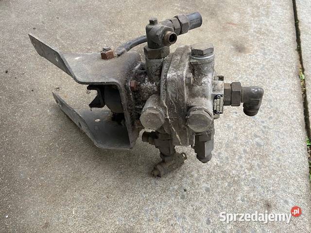 Zawór Hamulcowy Wabco 4613074750 Volvo FL7 FL10 Pozostałe Maszewo sprzedam