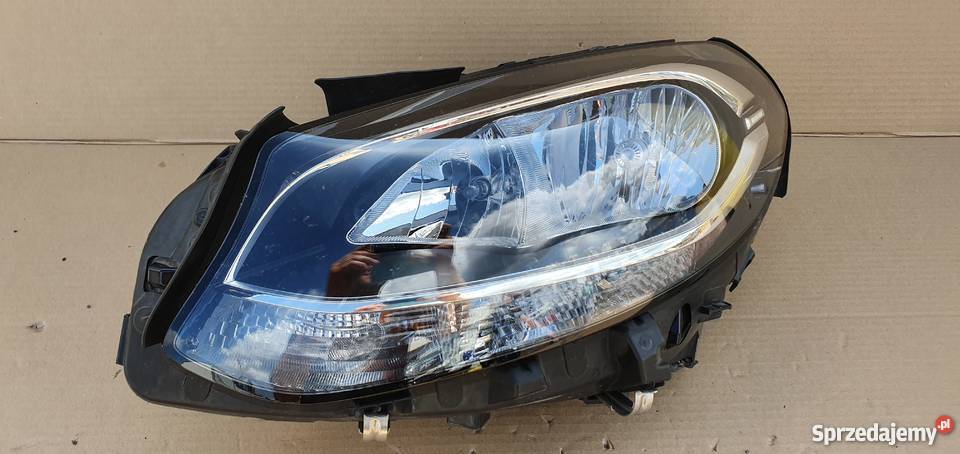 MERCEDES B KLASA W246 LIFT LAMPA 2468205361 lampy przednie Bieleń sprzedam