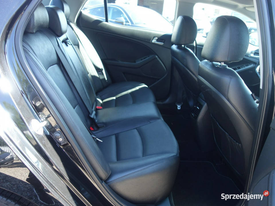 Kia Optima Kia Optima 2014 17 diesel 136 automat Sedan / Limuzyna Słupsk