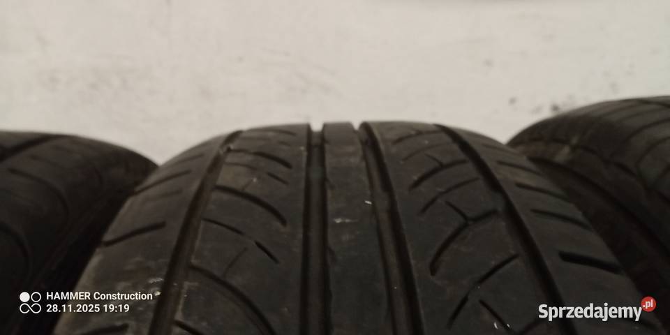 Koła aluminiowe 1756514 oryginalne Volkswagen Samochodowe Opony i felgi Pilawa