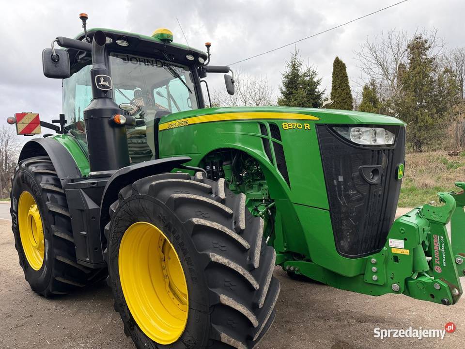 Ciągnik rolniczy John Deere 8370R E23 Nowa Ruda