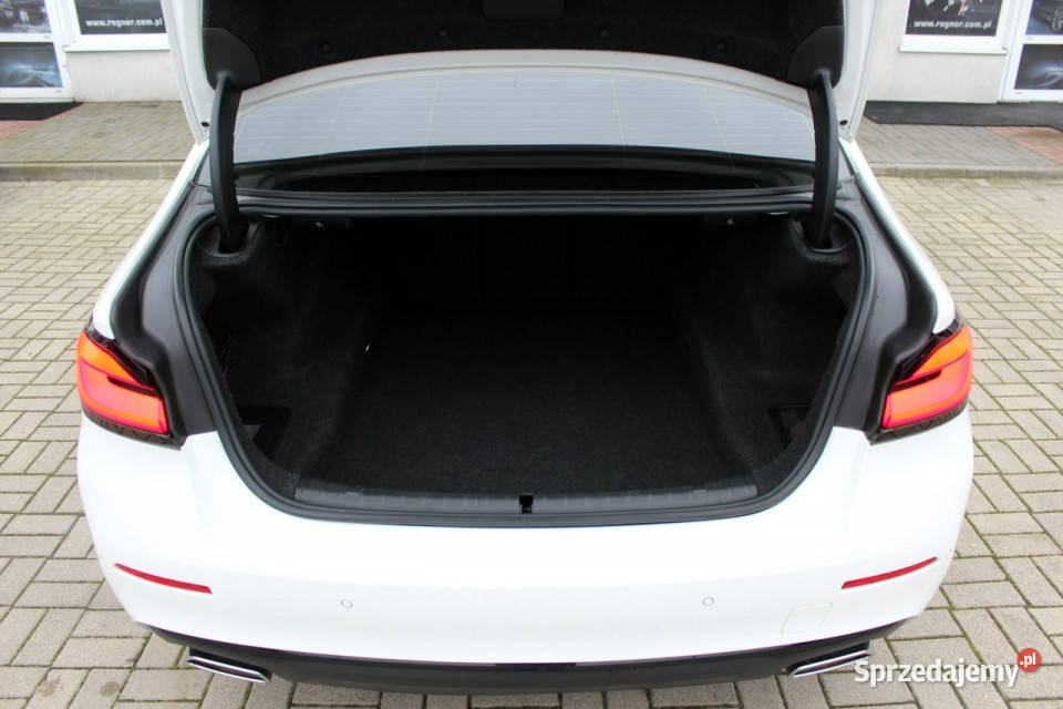 BMW 518 Salon FV23 Skóra Nawigacja LED Ambient gniazdo SD Sokołów sprzedam