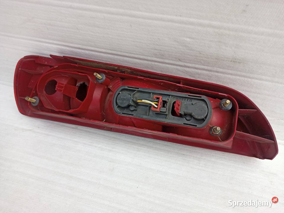 Alfa Romeo 146 lampa tył tylna prawa łódzkie Sieradz