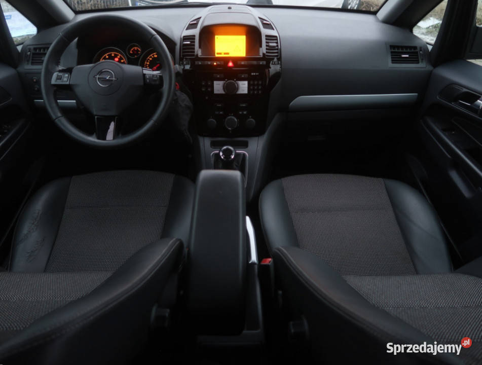 Opel Zafira 18 wspomaganie kierownicy Zafira łódzkie