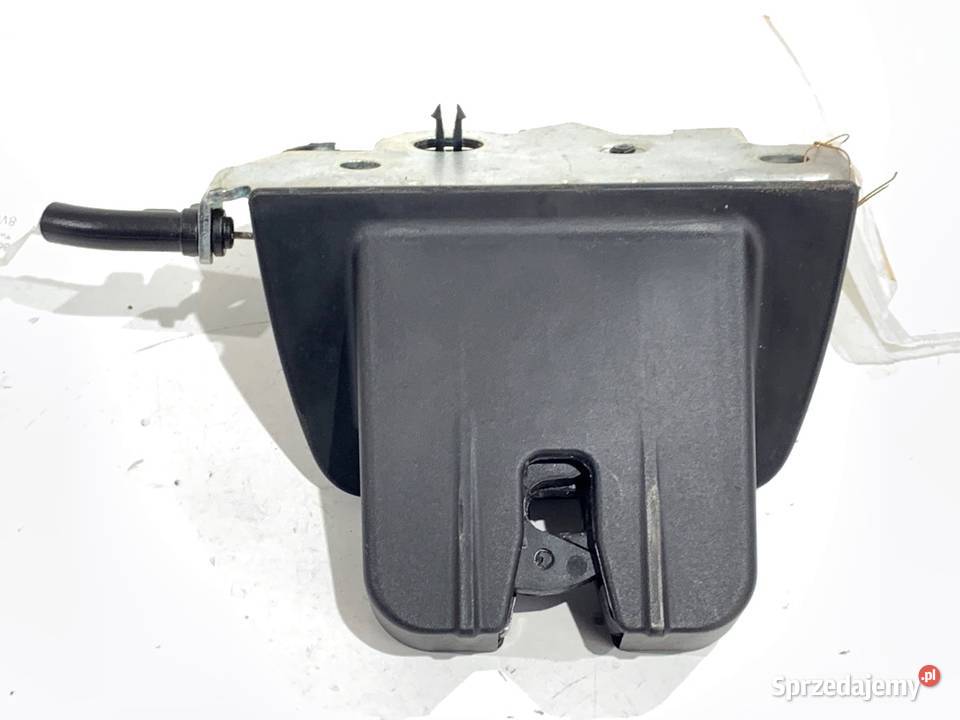 ZAMEK KLAPY TYŁ AUDI A4 B9 Kombi 4M0827506B Zamki, wkładki i kluczyki