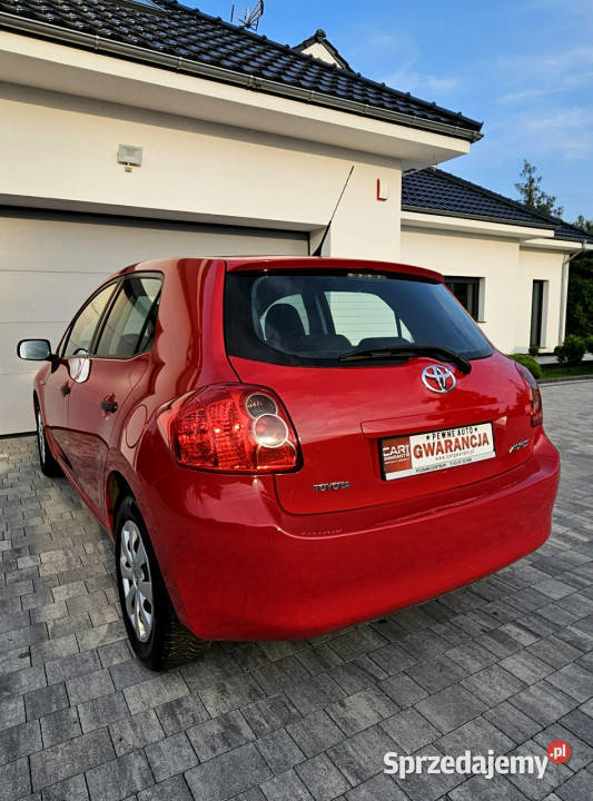 Toyota Auris 14VVti 97 Salon Rata 500 I 20062012 benzyna Śrem