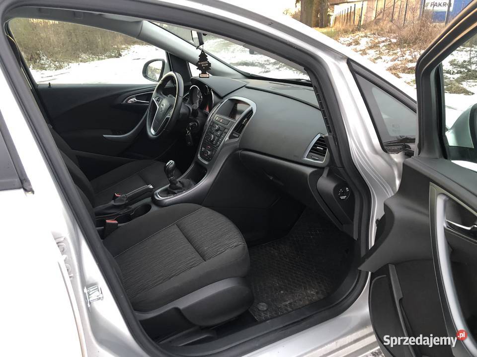 sprzedam Opel Astra 14 turbo serwisie sprzedam