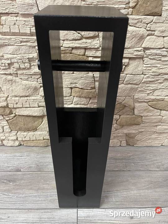 Stojak drewniany na papier toaletowy czarny mat Dębica