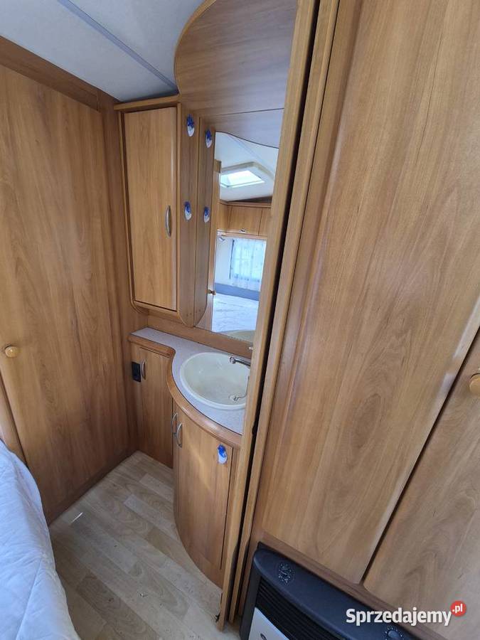 Przyczepa kempingowa Hobby De Luxe Easy 450 Kraków sprzedam